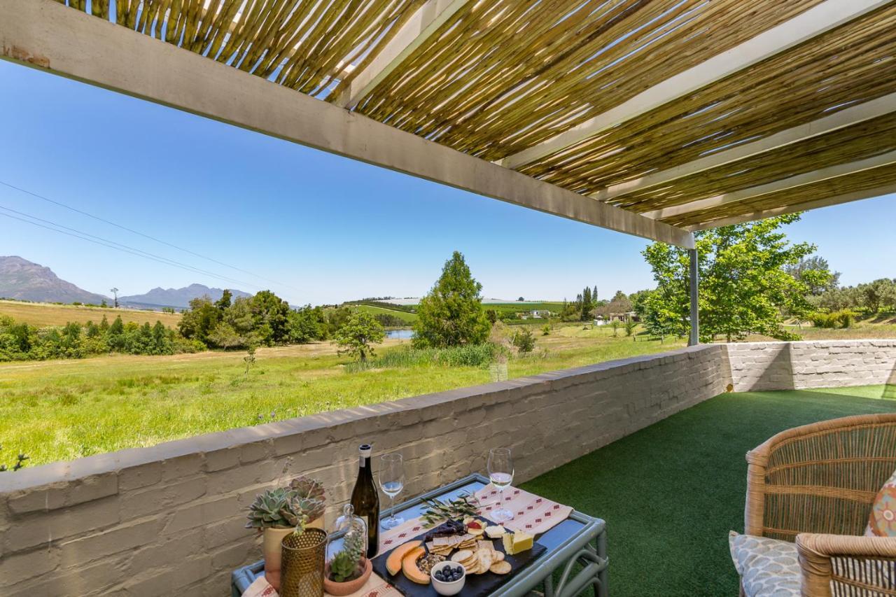 Wildlife Retreat On A Wine-Farm Vila Stellenbosch Exterior foto
