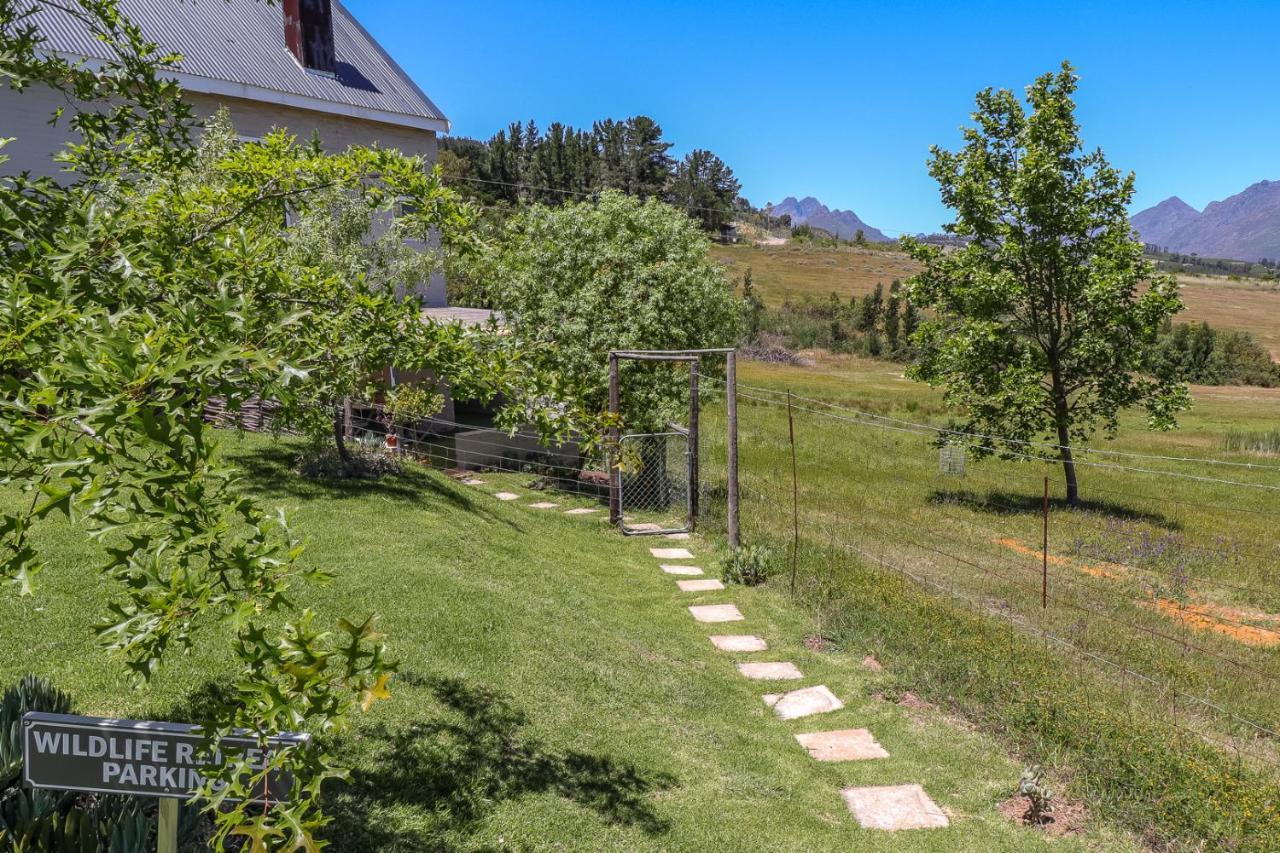 Wildlife Retreat On A Wine-Farm Vila Stellenbosch Exterior foto