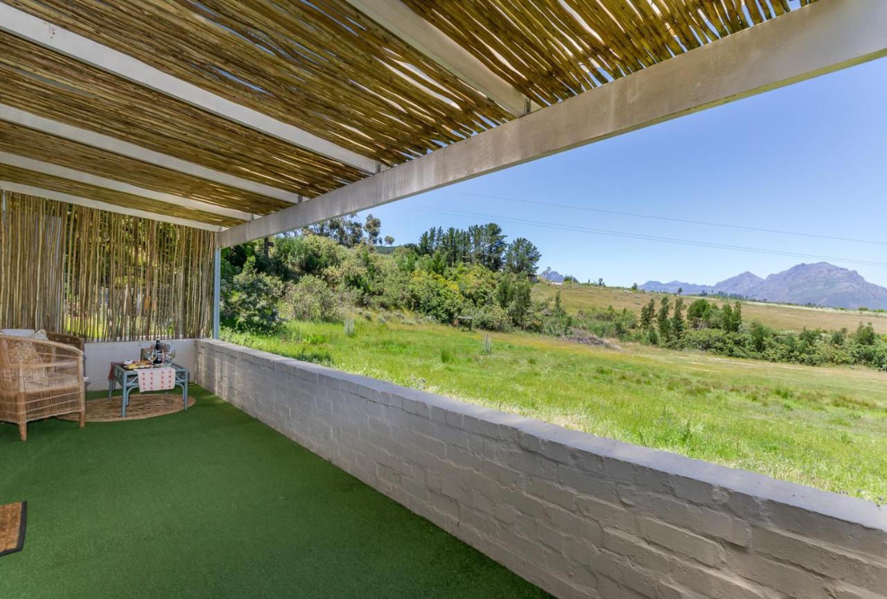 Wildlife Retreat On A Wine-Farm Vila Stellenbosch Exterior foto